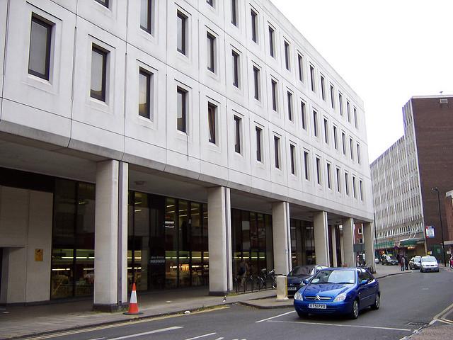 Chelmsford Library, Side View