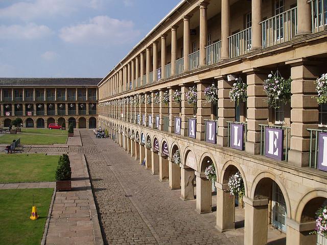 Piece hall - East side