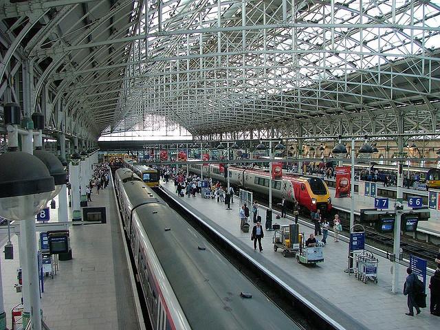 Piccadilly Station, Manchester