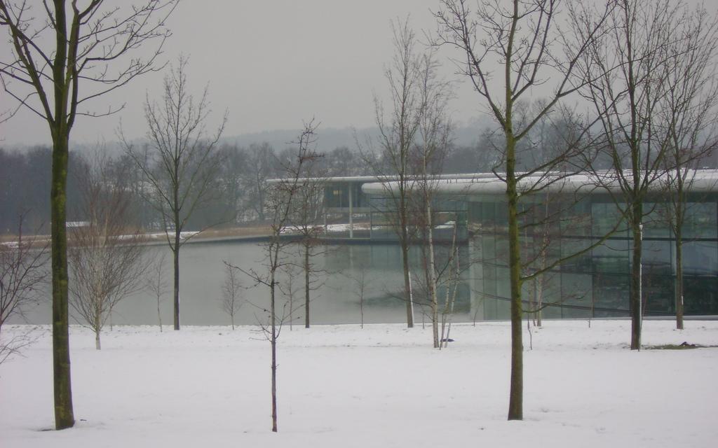 McLaren building, Woking